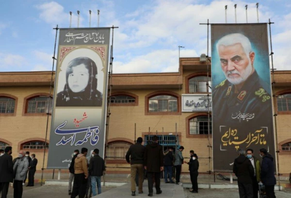 حضور اساتید و کارکنان دانشگاه فرهنگیان کردستان در مراسم گرامیداشت سالگرد حماسه 9 دی  6