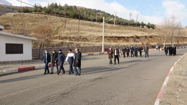 همایش پیاده روی اساتید، کارکنان و دانشجومعلمان دانشگاه فرهنگیان استان کردستان 6