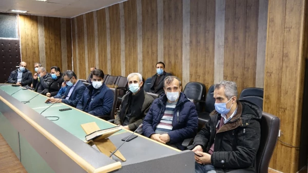 نشست هم اندیشـی کـارکنان دانشگـاه فرهنگیـان استـان کردستـان 9