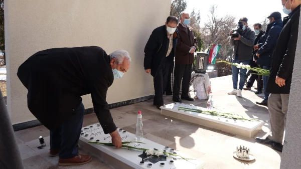 به مناسبت دهه فجر انقلاب اسلامی برگزار شد؛ 5