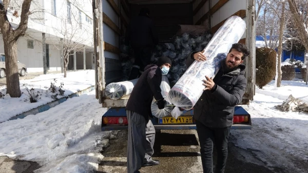 خرید 150 دستگاه یخچال و 180 تخته فرش به منظور تجهیز سراهای دانشجویی 7