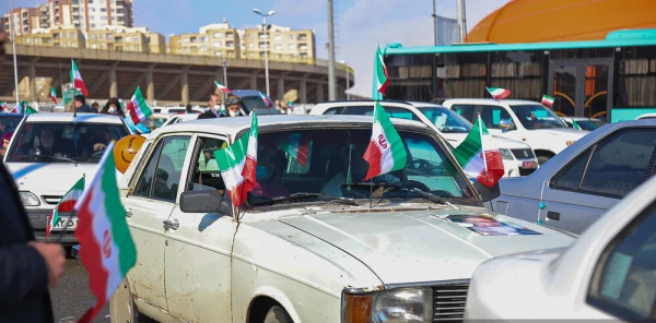 حضور پر شور  و انقلابی دانشگاه فرهنگیان در راهپیمایی خودرویی 22 بهمن 1400 3