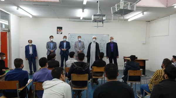 بازدید دکتر معروفی از تشکیل کلاس های حضوری در پردیس های دانشگاه فرهنگیان کردستان 3