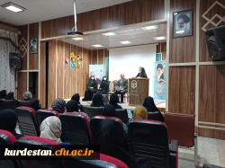 جلسه توجیهی دانشجویان جدید الورود دانشگاه برگزار شد. 4