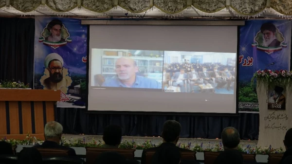 مراسم بزرگداشت دهه سرآمدی آموزش و همایش استانی همگامی نظریه وعمل درتربیت معلم بانگاه تحولی 7