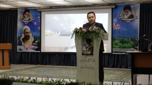 مراسم بزرگداشت دهه سرآمدی آموزش و همایش استانی همگامی نظریه وعمل درتربیت معلم بانگاه تحولی 11