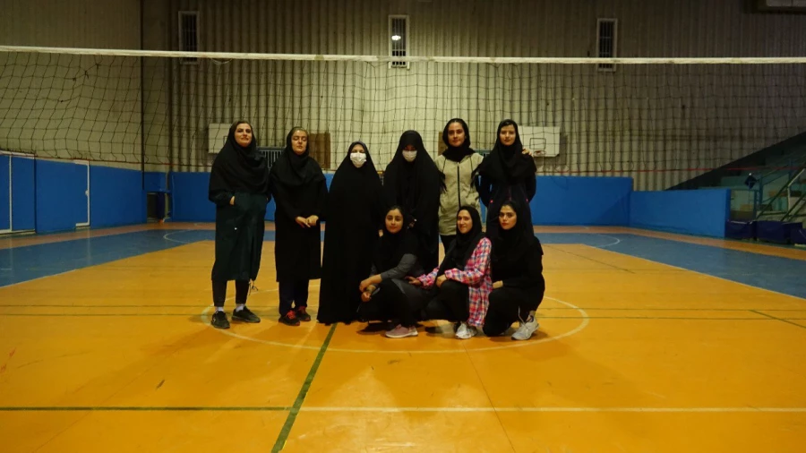 مسابقات ورزشی والیبال و بدمینتون 4