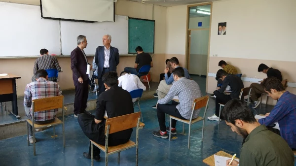 بازید از روند برگزاری امتحانات پایان ترم دانشگاه فرهنگیان استان کردستان 5