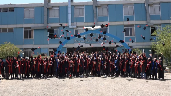 جشن دانش آموختگی دانشجو معلمان ورودی 97 پردیس بنت الهدص صدر دانشگاه فرهنگیان کردستان
 21