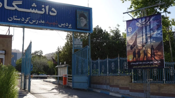 ادامه خدمات رسانی دانشگاه فرهنگیان کردستان به زائران اربعین حسینی (ع) 3