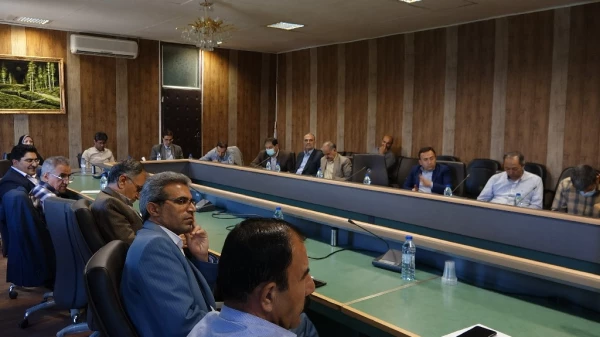 نشست هم اندیشی اساتید و کارکنان دانشگاه فرهنگیان استان کردستان 4