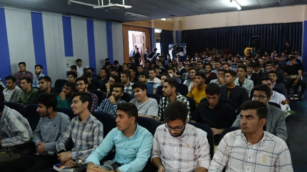 مراسم استقبال از دانشجومعلمان ورودی جدید پردیس های دانشگاه فرهنگیان استان کردستان 7