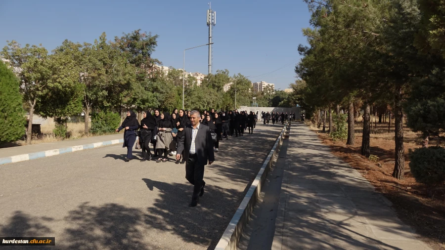 پیاده روی به مناسبت گرامیداشت هفته وحدت و هفته تربیت بدنی 4