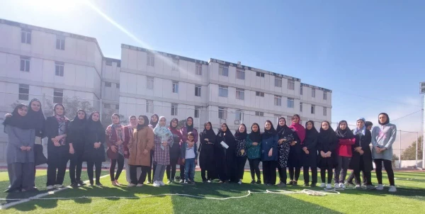 مسابقات  دو و میدانی و طناب کشی به مناسبت هفته ورزش 5