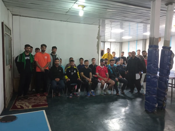 مسابقات تنیس روی میز به مناسبت هفته تربیت بدنی
 3