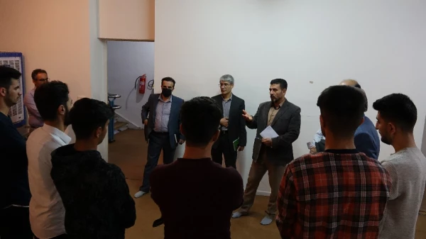 دیدار صمیمی و گفتگوی دوستانه مسئولین دانشگاه با دانشجویان خوابگاه 7