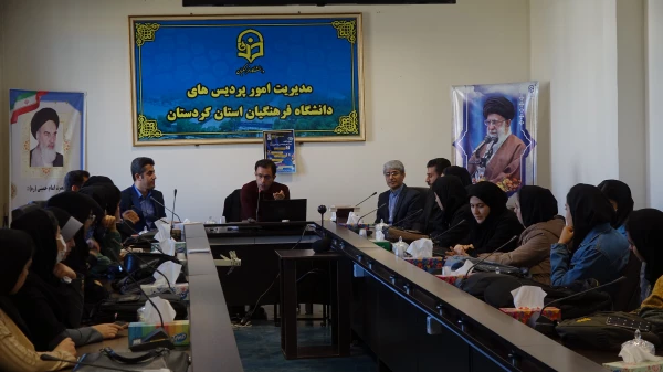 مجموعه کارگاه های معرفی کتاب به مناسبت هفته کتاب و کتابخوانی 5