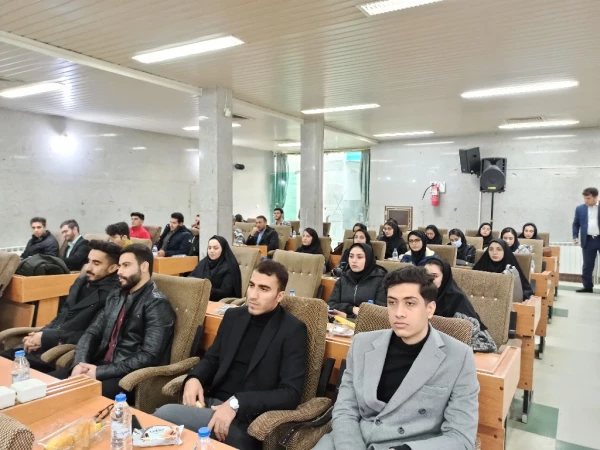 برگزاری ویژه برنامه روز دانشجو در دانشگاه فرهنگیان استان کردستان 7