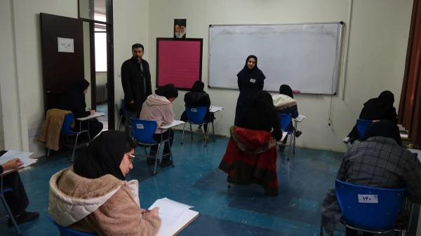 بازید از روند برگزاری امتحانات پایان ترم دانشگاه فرهنگیان استان کردستان
 6