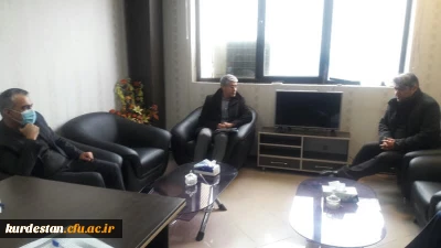 در دفتر مدیرکل سیاسی، امنیتی استانداری کردستان تشکیل شد؛

جلسه بررسی راهکارهای عملیاتی نمودن مصوبات کمیته استانی هیئت امنای دانشگاه فرهنگیان کردستان

