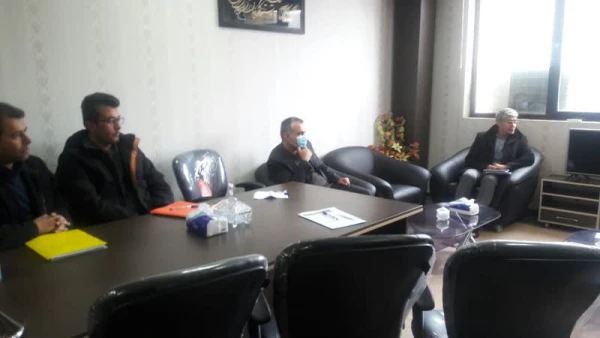 جلسه بررسی راهکارهای عملیاتی نمودن مصوبات کمیته استانی هیئت امنای دانشگاه فرهنگیان کردستان

 4