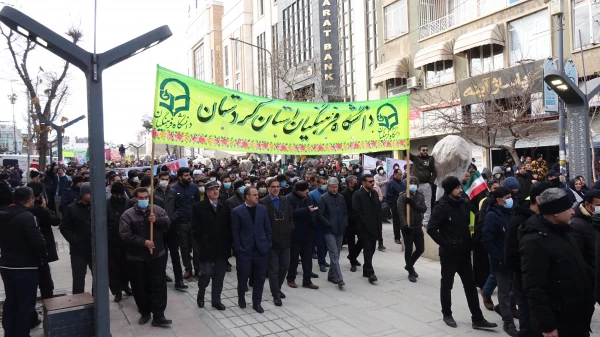 حماسه حضور انقلابی جامعه دانشگاه فرهنگیان کردستان در راهپیمایی یوم الله 22 بهمن 1401
 4