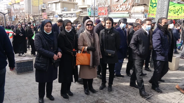 حماسه حضور انقلابی جامعه دانشگاه فرهنگیان کردستان در راهپیمایی یوم الله 22 بهمن 1401
 11