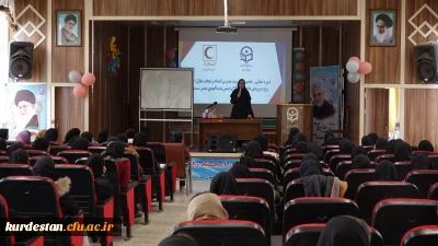 به همت امور فرهنگی-اجتماعی و کانون هلال احمر پردیس بنت الهدی صدر برگزار شد؛

دومین جلسه دوره عملی حضوری تربیت مدرس امداد و نجات هلال احمر
