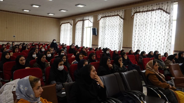 سومین جلسه دوره عملی حضوری تربیت مدرس امداد و نجات هلال احمر
 3