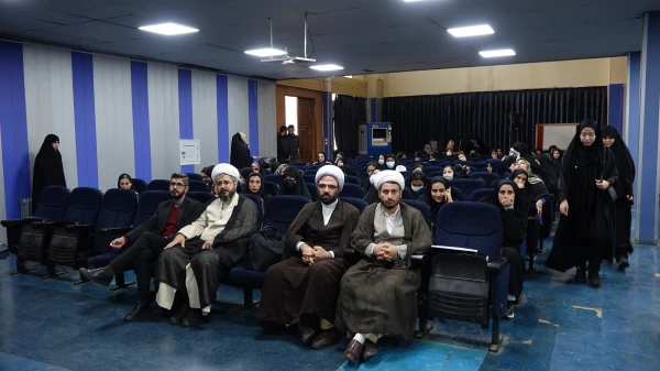 اعزام دانشجومعلمان دختر دانشگاه فرهنگیان کردستان به اردوی راهیان نور
 7