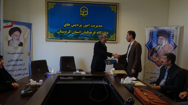 مراسم معارفه سرپرست معاونت آموزشی، پژوهشی و فرهنگی پردیس بنت الهدی صدر سنندج 8