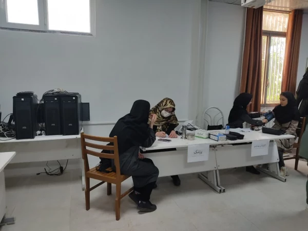 برپایی غرفه سلامت به مناسبت هفته سلامت و سراهای دانشجویی  5