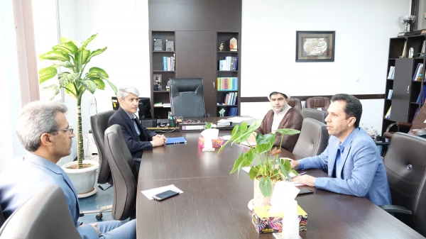 بررسی دوره های بالندگی پیشنهادی مرکز بالندگی حرفه دانشگاه فرهنگیان استان کردستان 4