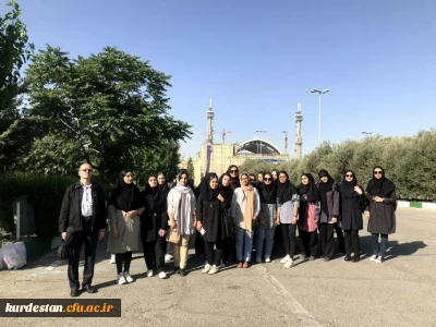 در دهه سرآمدی آموزش انجام شد؛

اعزام دانشجویان پردیس بنت الهدی صدر سنندج به نمایشگاه بین المللی کتاب تهران 