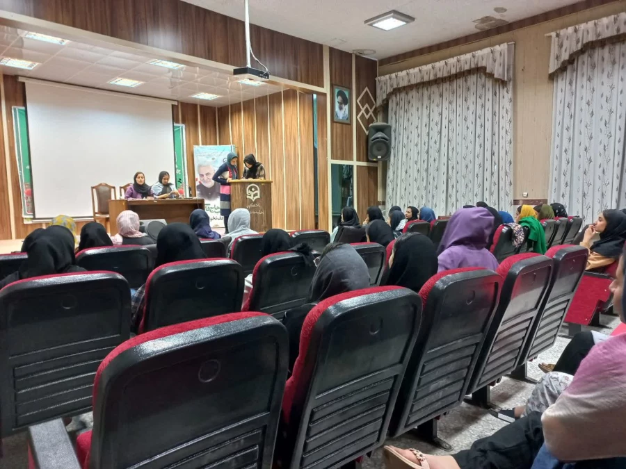 مسابقه مفرح بازی پانتومیم 4