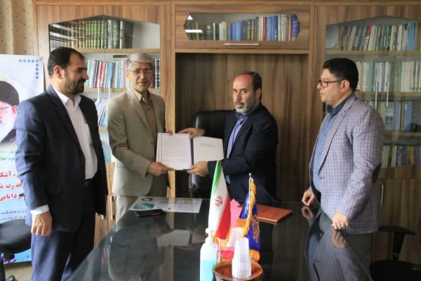 واگذاری مجوز بهره برداری از مجتمع خوابگاهی دبیرستان نمونه دولتی شیخ شلتوت سنندج به دانشگاه فرهنگیان کردستان  3