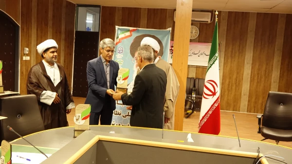 مراسم تجلیل از اساتید فعال بسیجی در دانشگاه فرهنگیان استان کردستان 4