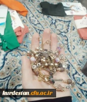 طرح هدیه دادن(بسته فرهنگی) به افراد با حجاب در روز ملی حجاب و عفاف
 2