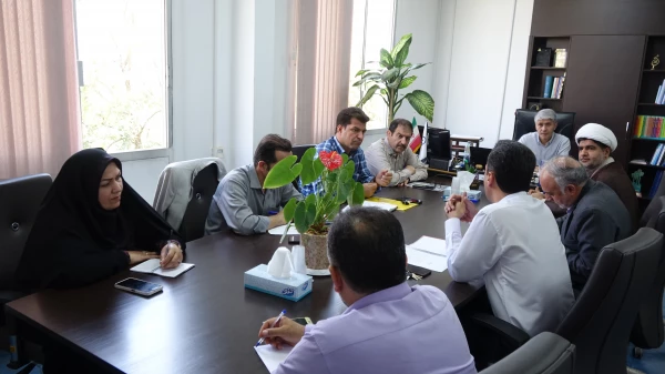 جلسه بررسی دوره های بالندگی پیشنهادی مرکز بالندگی حرفه ای برای تابستان 1402 4