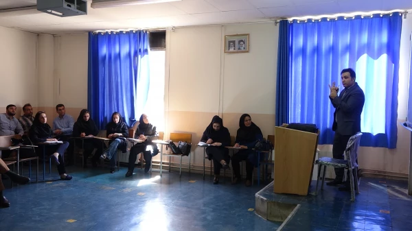 دوره توانمندسازی معلمان، مربیان و کارکنان مدارس غیردولتی  13