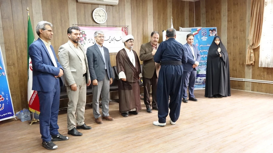 مراسم تجلیل از عوامل اجرایی فرآیند ارزیابی داوطلبان چند برابر ظرفیت دانشگاه فرهنگیان استان کردستان
 7