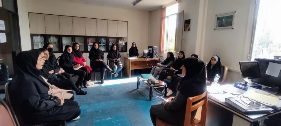 جلسه هماهنگی معاونت فرهنگی با دبیران کانون های فرهنگی و انجمن های علمی  3