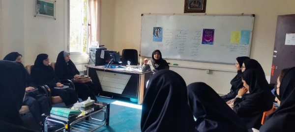 جلسه هماهنگی معاونت فرهنگی با دبیران کانون های فرهنگی و انجمن های علمی  5