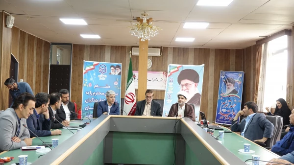 نشست هم اندیشی اساتید و کارکنان دانشگاه فرهنگیان استان کردستان
 8