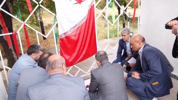 عطر افشانی و غبارروبی مزار شهدای گمنام دانشگاه فرهنگیان کردستان
 4