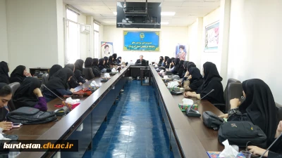  به همت امور فرهنگی پردیس بنت الهدی برگزار شد؛

کارگاه نقد کتاب بچه  مردم از جلال آل احمد