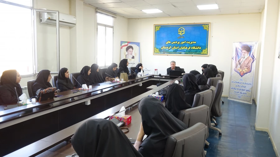 کارگاه نقد کتاب بچه  مردم از جلال آل احمد 5