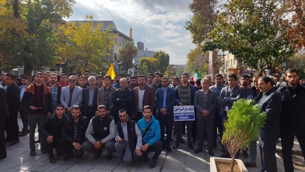 حماسه حضور انقلابی جامعه دانشگاه فرهنگیان کردستان در راهپیمایی سراسری حمایت از مردم غزه 13