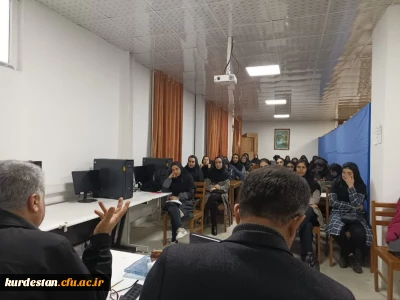  به همت واحد پژوهش پردیس بنت الهدی صدر برگزار شد؛

 کارگاه معرفی و نقد کتاب 