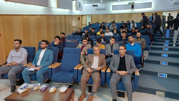 همایش دانشجویی پیشگامان رهایی برگزار شد
 3